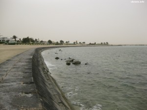 Wymarła plaża w Al-Khor :)